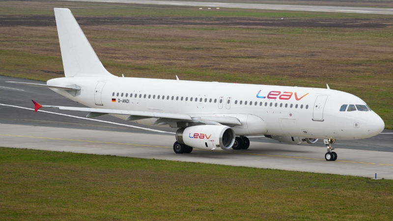 Total jeck: LEAV Aviation startet während der Osterferien um 11:11 Uhr von Köln nach Mallorca