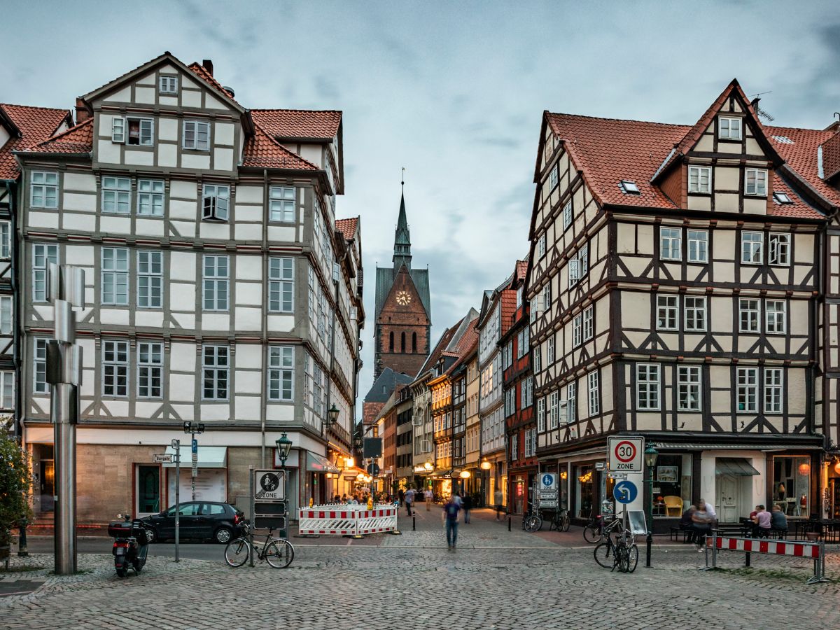 Deutschland Tour: Hannovers Sehenswürdigkeiten – Reiseblogger Malte H. und Patrick Lehrer erkunden die Stadt