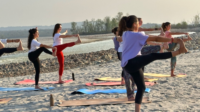 Wie ein Yoga Teacher Training für mehr Disziplin sorgt