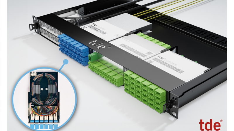 Bis zu 192 LWL-Spleiße auf 1 HE: tde präsentiert tML Spleißmodul 0.5 HE für höchste Packungsdichte kombiniert mit neuer Funktionalität