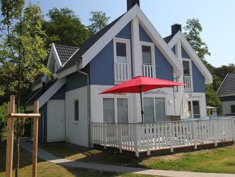 Einzigartiges Strandhaus an der Ostsee zu verkaufen gegen Gebot keine Courtage