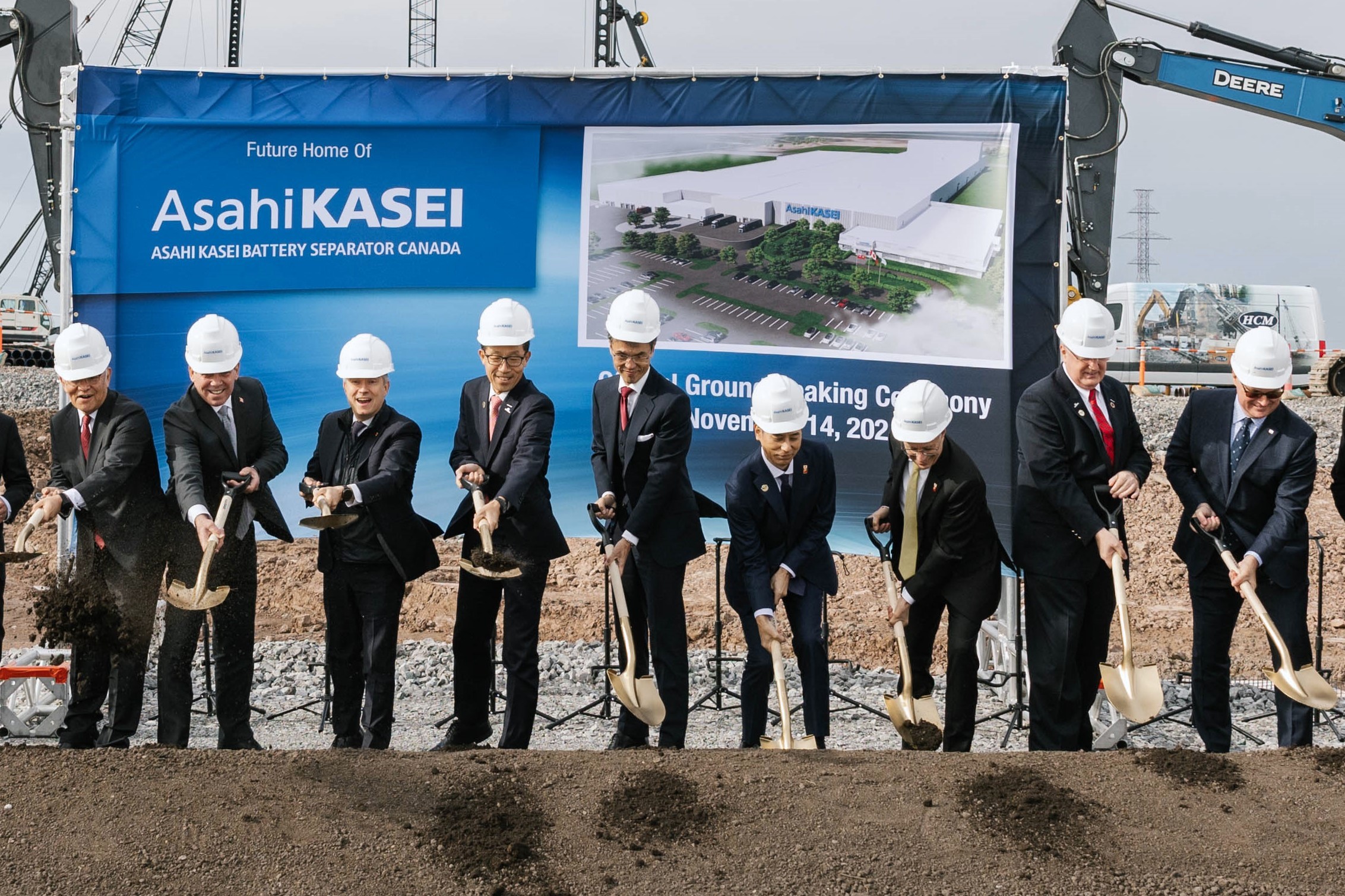 Asahi Kasei Battery Separator Corporation feiert ersten Spatenstich von Werk für Lithium-Ionen Batterieseparatoren in Kanada