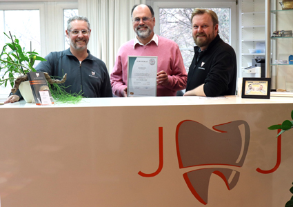 J&J Dentaltechnik GmbH ist neues „TOP Sozial“ zertifiziertes Unternehmen