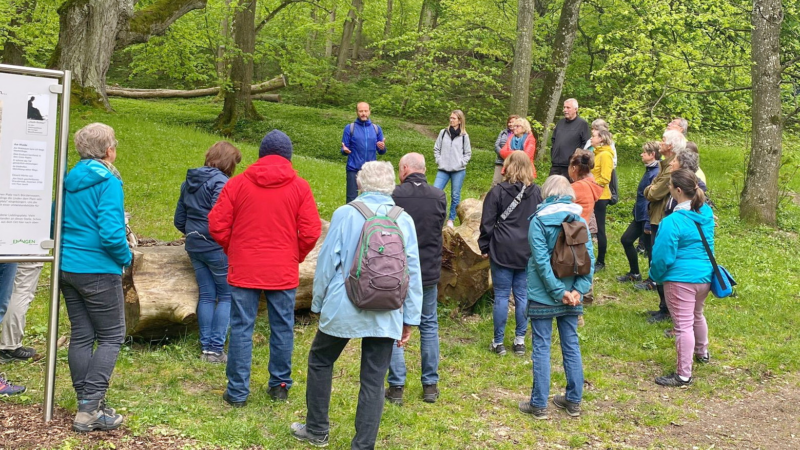 Eningen: Sinneswanderung „Pfad der Achtsamkeit“ am 04. Mai 2025