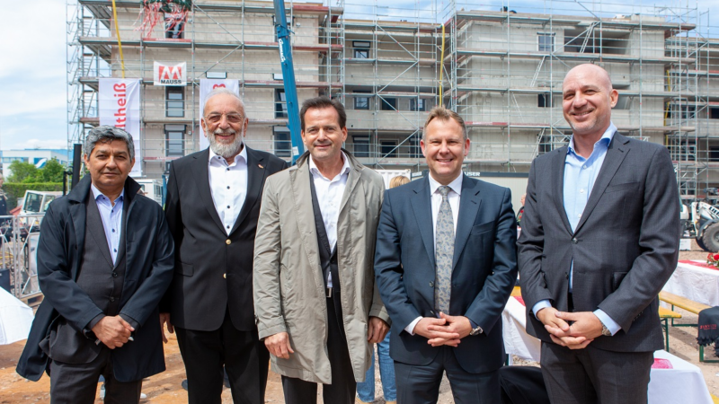 Richtfest in Heßdorf: 92 geförderte Wohnungen entstehen am Sonnenring