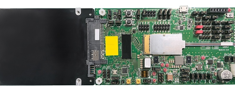 Kioxia, AIO Core & Kyocera: Neue, optische Breitband-SSD