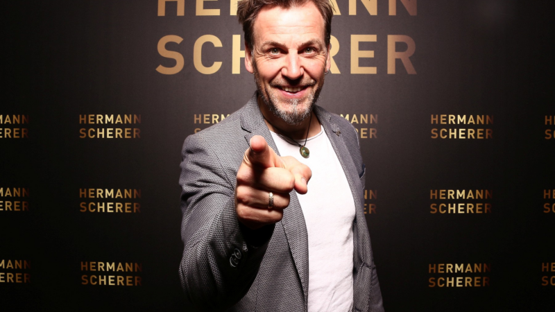 Tiroler begeistert im Wiesbadener Speaker Slam