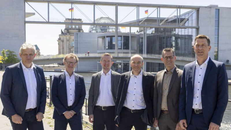 Schwammstadt und klimaresiliente Stadtplanung im Fokus von Starkregen und Trockenheit