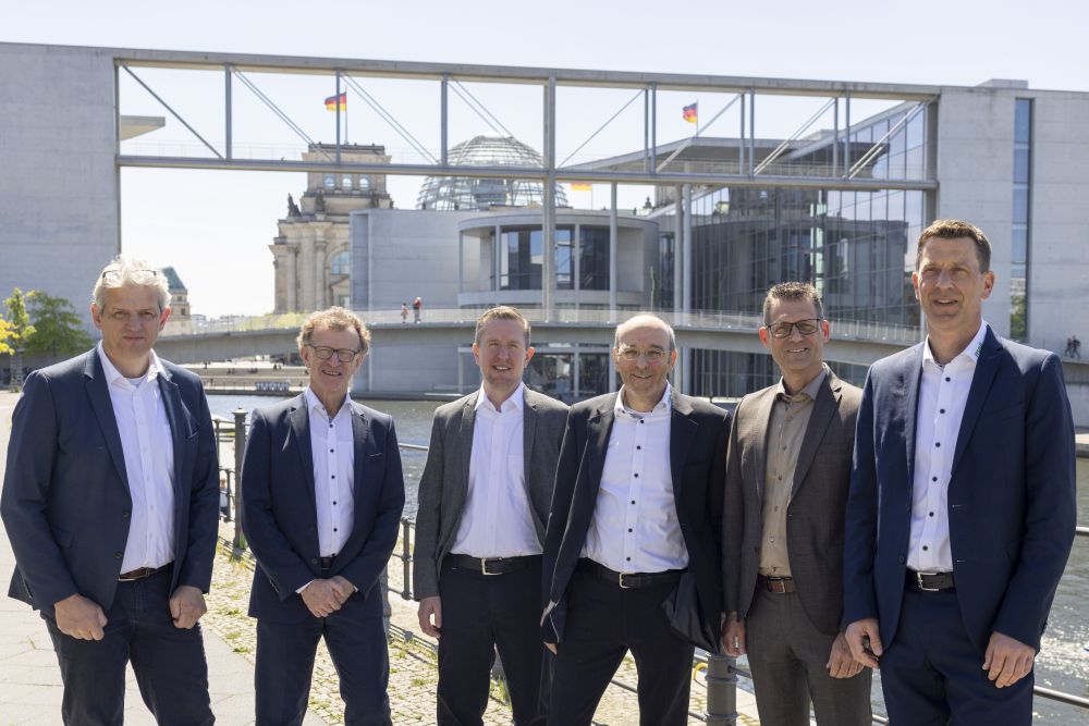 Schwammstadt und klimaresiliente Stadtplanung im Fokus von Starkregen und Trockenheit
