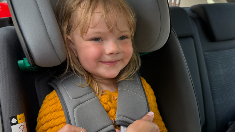Gefährliche Autofahrt: Wenn Kinder sich abschnallen