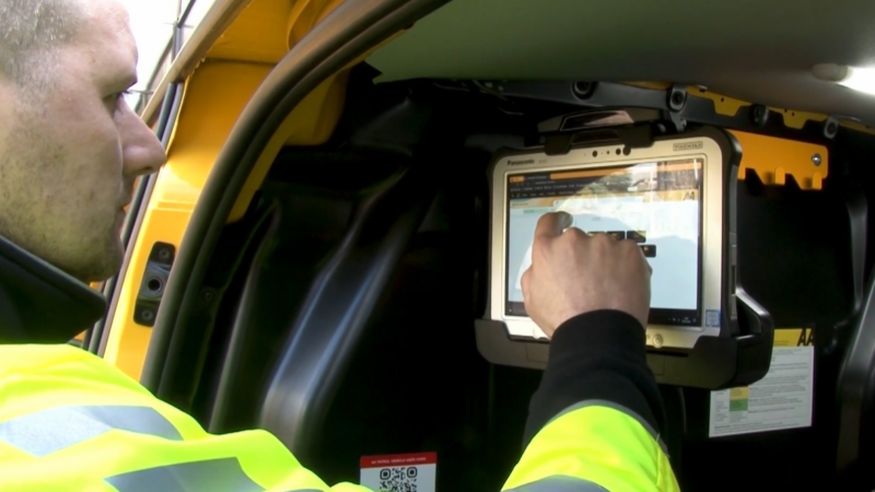 PANASONIC TOUGHBOOK LIEFERT CONNECTED VEHICLE-LÖSUNG FÜR DEN AA