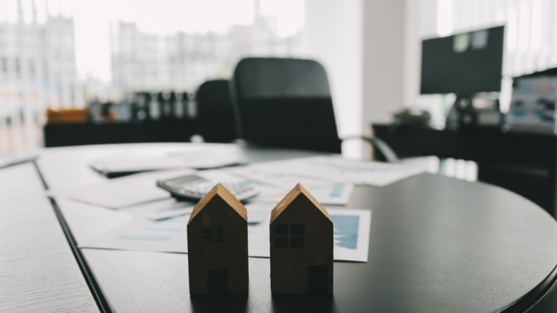 Christian Varga: Strategien zur internationalen Expansion Schweizer Immobilienfirmen
