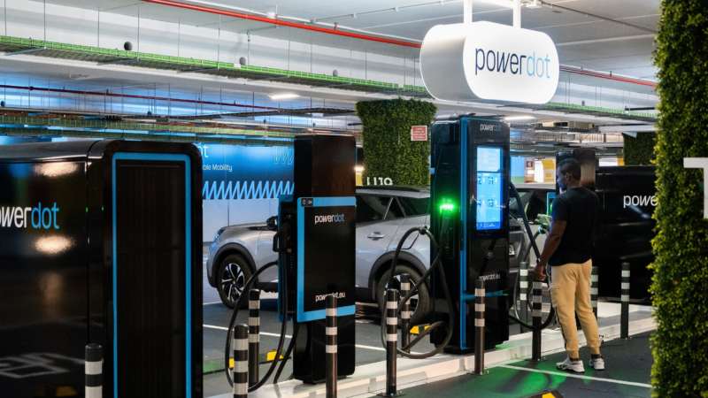 UTA Edenreds Ladenetz umfasst jetzt auch Ladestationen von Powerdot