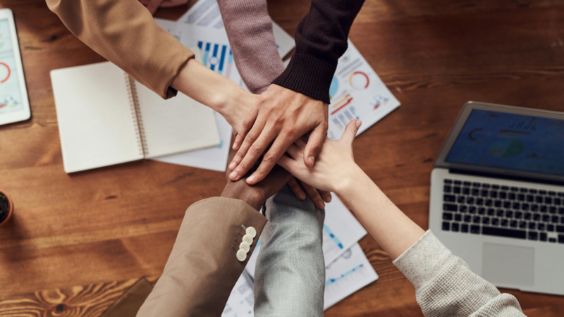 CSR mit Wirkung – Melanie Purps erklärt: Wie Unternehmen echte gesellschaftliche Verantwortung übernehmen