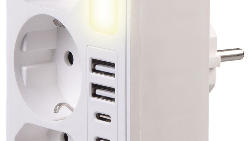 revolt 8in1-Mehrfach-Steckdosen-Adapter mit USB-C/A
