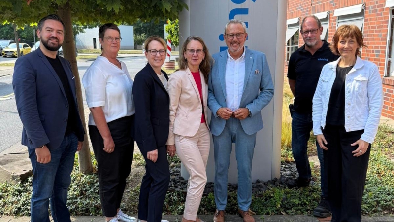 Jump-in – Berufe der Zukunft live erleben bei Röchling in Troisdorf