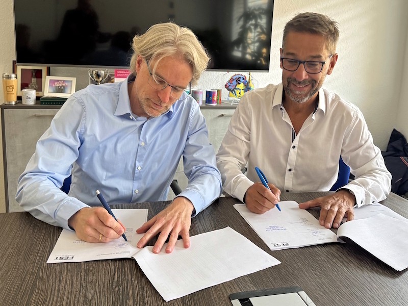 BusinessCode erweitert Portfolio um Industrieautomation durch strategische Kooperation mit der FEST GmbH