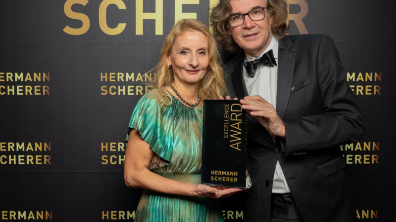 „Schluss mit Selbstverrat“ – Leadership-Appell bringt Susanne Strobel den Excellence Award