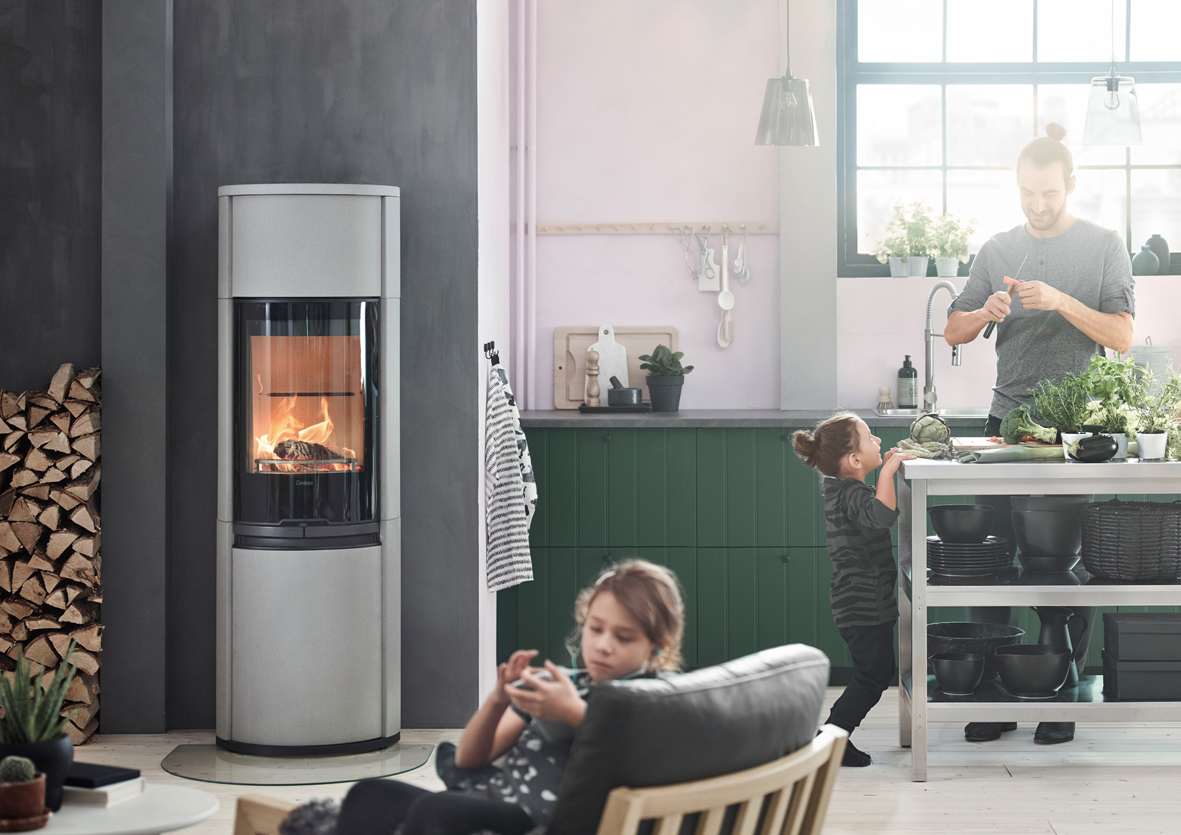 Ist die Feuerstätte fit? So starten Kamin- und Kachelofen optimal in die Heizsaison