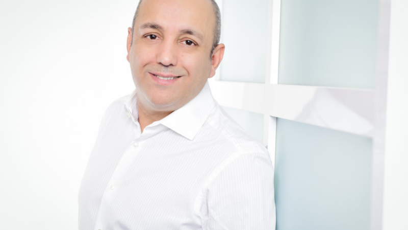 Das Phänomen Emanuell Charis – Warum Europas bekanntester Visionär Menschen und Systeme verändert