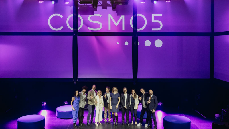 Cosmo5: Globale Marketinggruppe kommt mit Klickkonzept als AI-First-Partner in den DACH-Markt