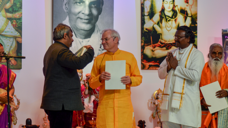 Sukadev Bretz (Yoga Vidya) im Vorstand des Hindu Forum Germany // Eröffnungsfeier des PoornaYoga-Programms in Deutschland