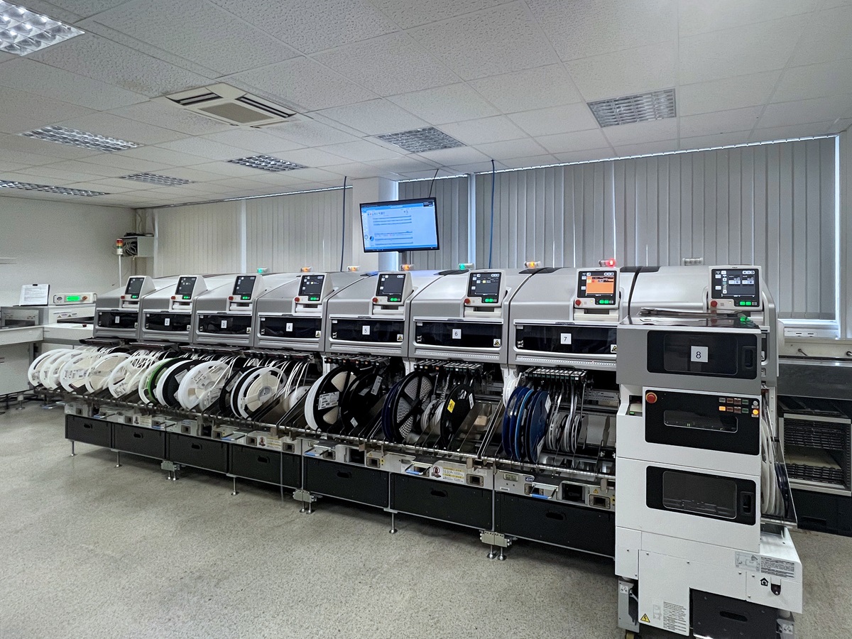 Productware modernisiert SMT-Fertigung mit FUJI-Linien und verdoppelt Auftragsvolumen