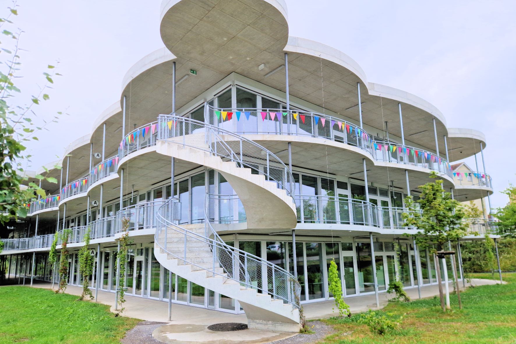 Schulhaus in Winterthur: Der große Bär wird rutschfest