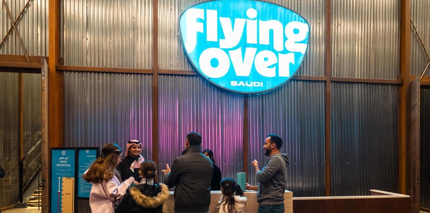 Flying Over Saudi“ startet als neues Premium-Erlebnis