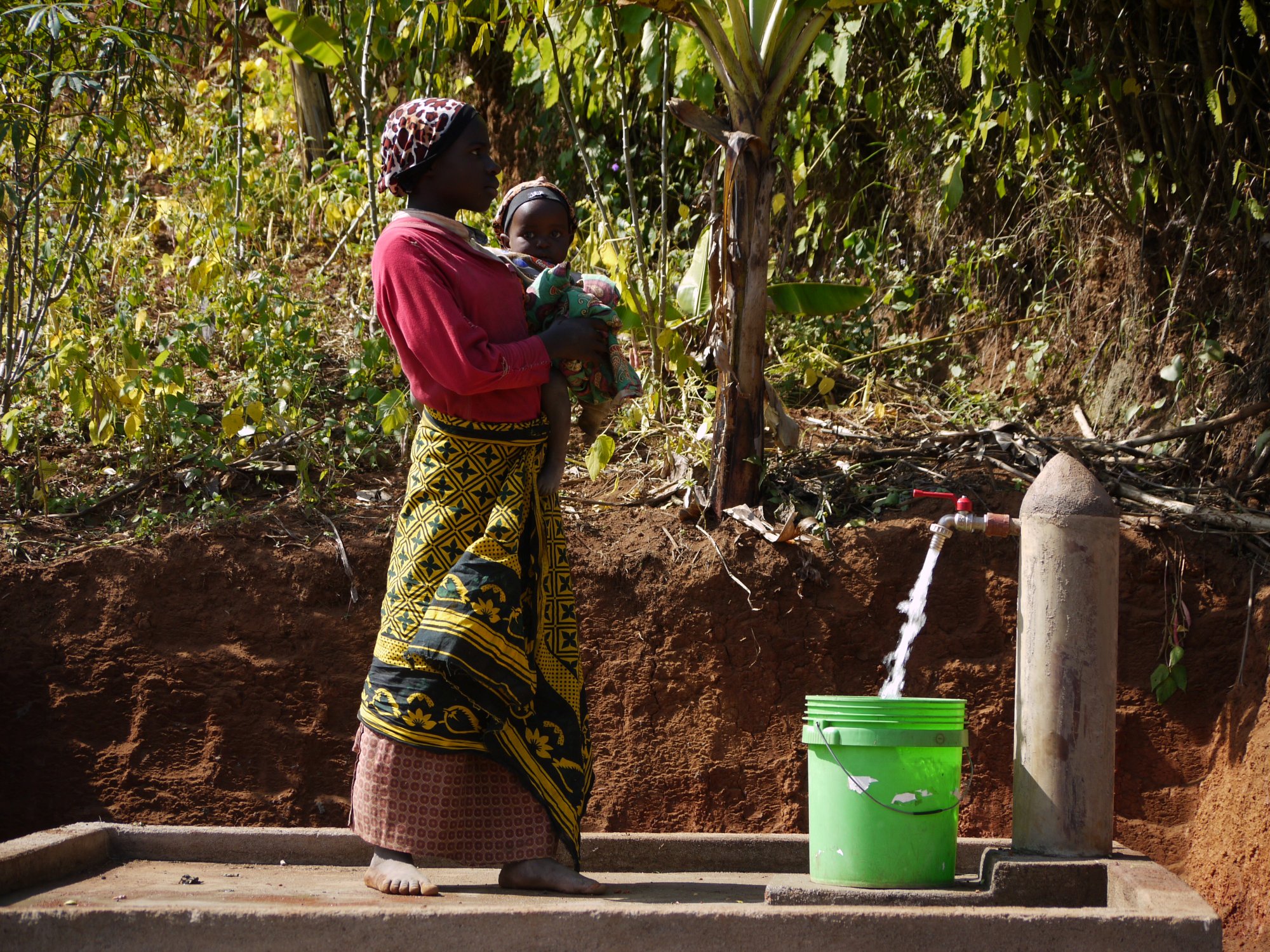 Wasser für Tansania – DENIOS engagiert sich in Afrika