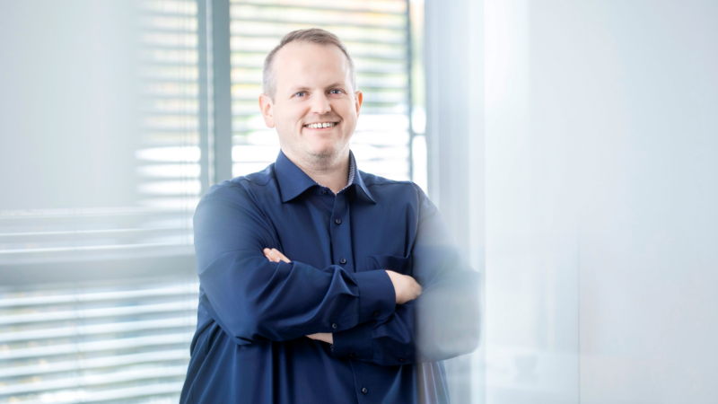 Zukunftssichere Verbindungstechnik beginnt im DIN-Ausschuss