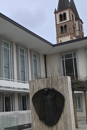 Bestattungsvorsorge Wer übernimmt die Kosten für meine Bestattung?