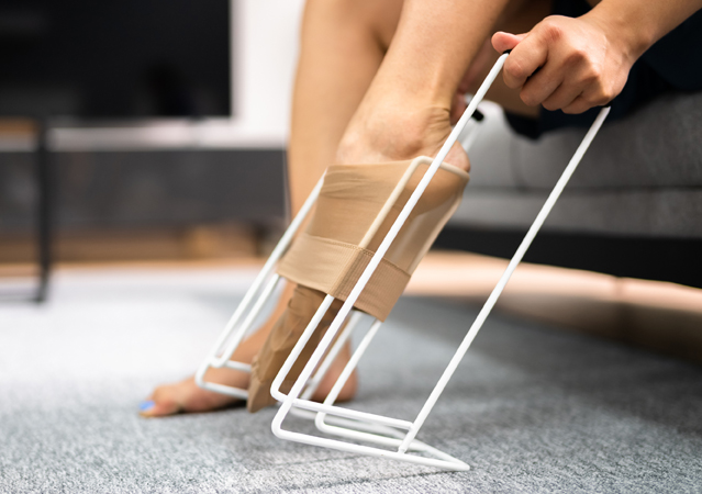 Tödliches Gerinnsel: Thromboserisiken kennen und vermeiden – Verbraucherinformation der DKV