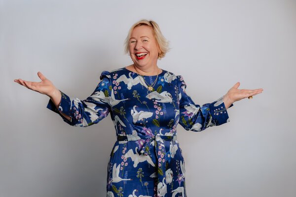 Keynote zum Weltfrauentag: Warum Prägungen Frauen oft ausbremsen