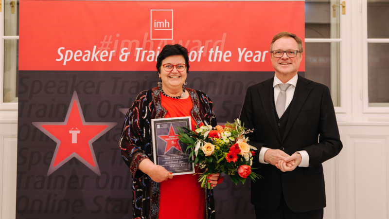 Mag.a Monika Herbstrith-Lappe zum 17. Mal in Folge „Speaker & Trainer of the Year“