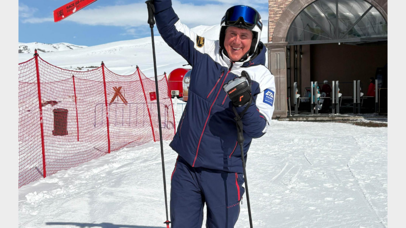 Flühr stellt neuen Ski-Weltrekord in Armenien auf