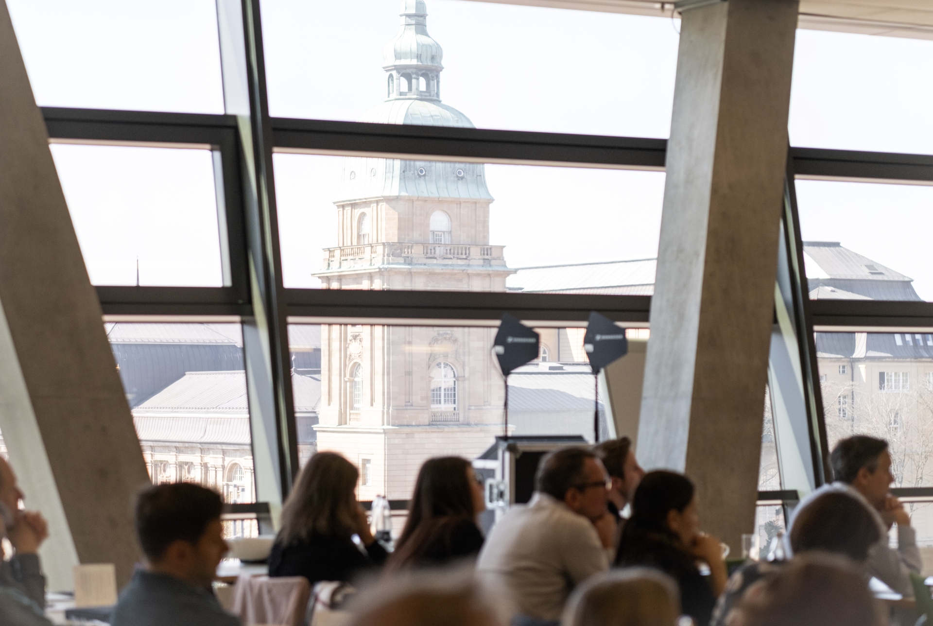 Vordenker der Energiewende: GGP Bau etabliert „GGP Energy Lab“ als Leuchtturm-Event für den Gebäudesektor