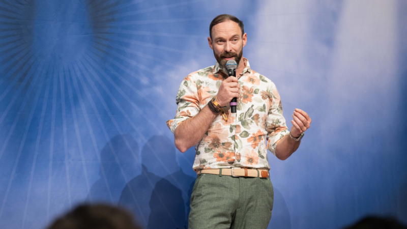 Sebastian Ziegler begeistert auf dem Founder Summit.