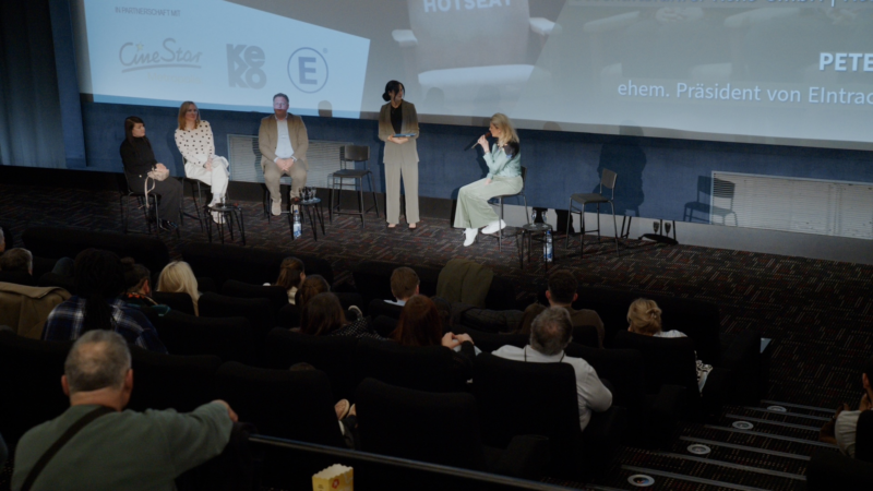 „Frankfurt hört zu“: Keko und Tugce Albayrak e. V. machen Alltagsheld:innen sichtbar